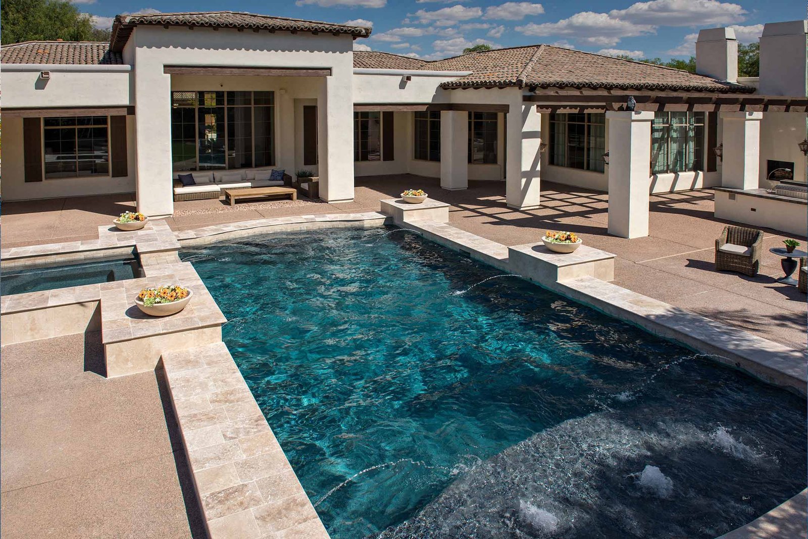 Luxury Pool with Majestic Sound finish