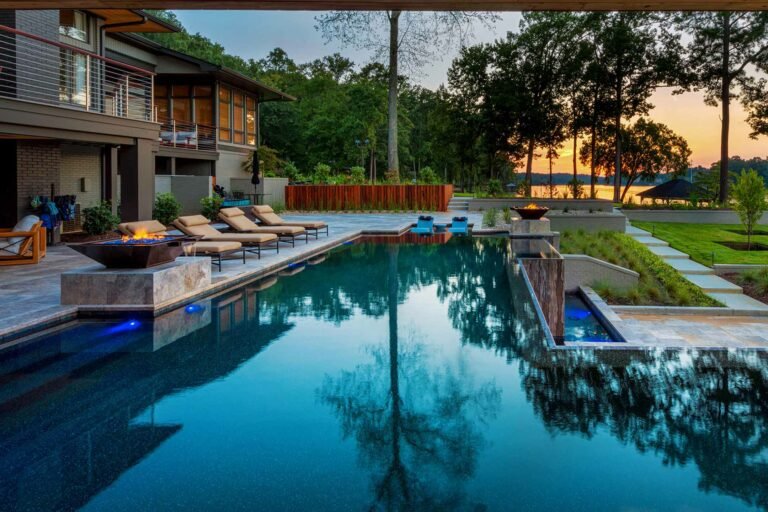 Luxury Pool with Sapphire Galaxy finish