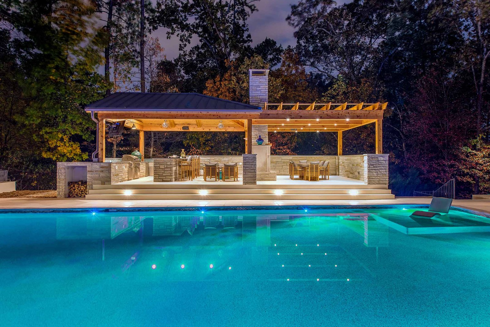 Modern pool featuring Blue Lagoon